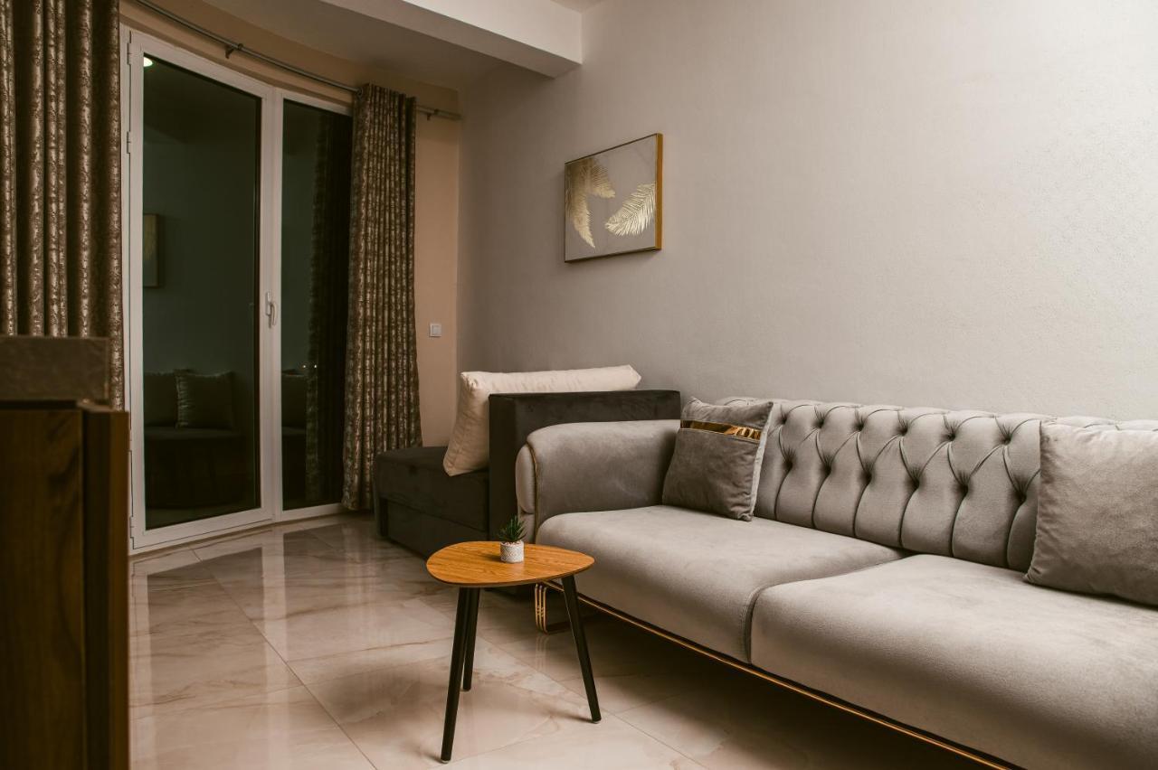 M&H Apartments Улцин Екстериор снимка