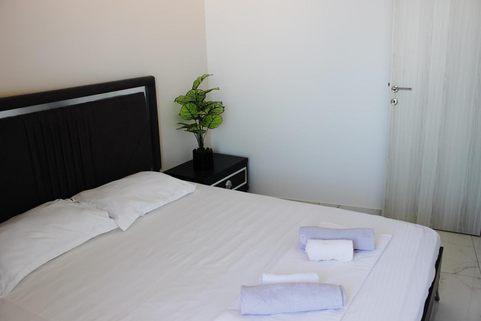 M&H Apartments Улцин Стая снимка