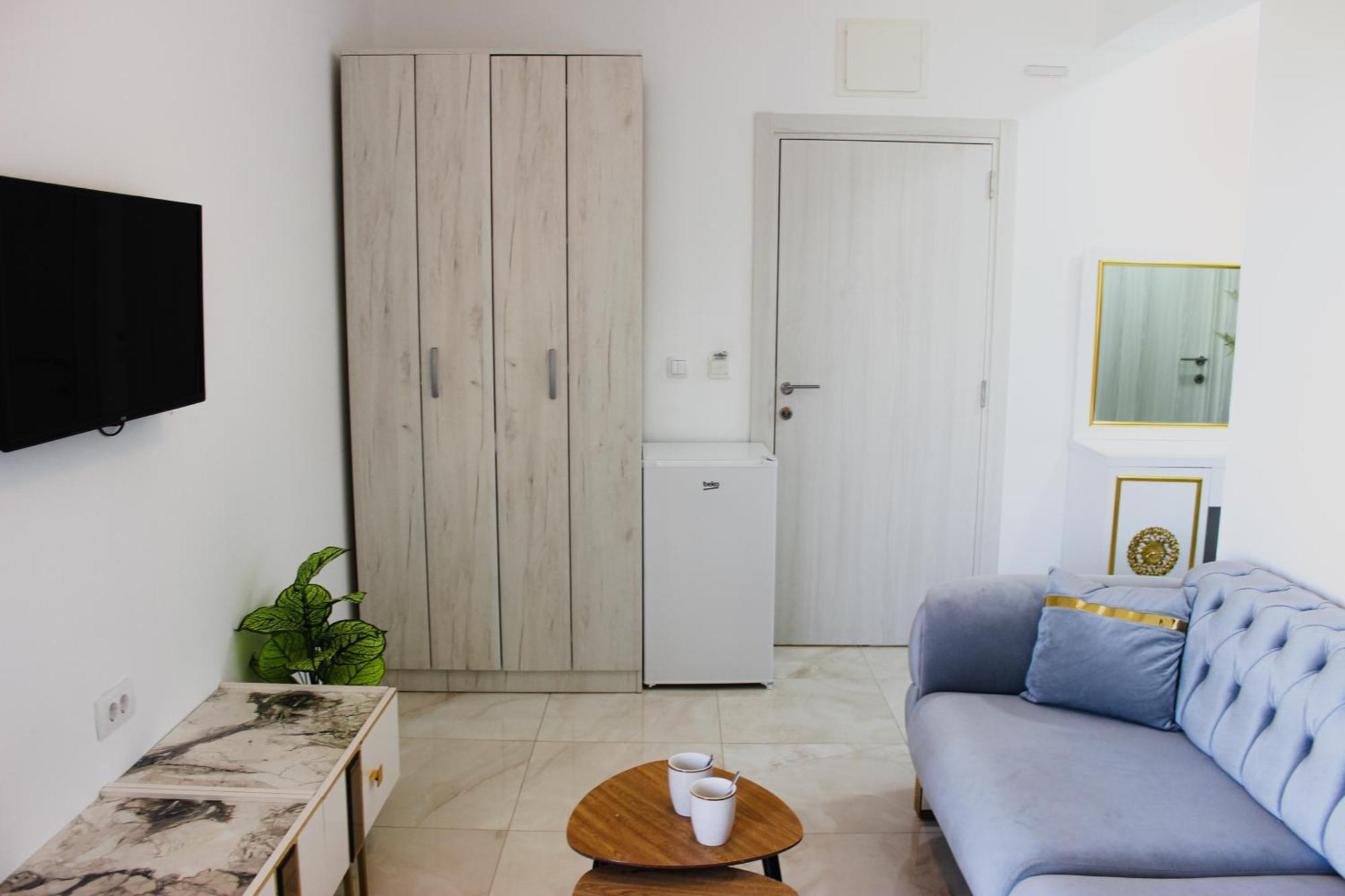 M&H Apartments Улцин Екстериор снимка